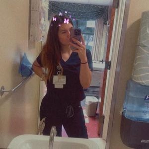 Meet your Posher, Malia